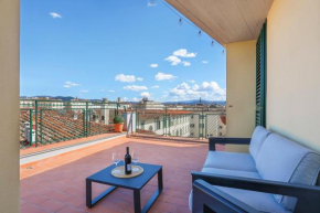 Penthouse with big terrace in Oltrarno - hosted by Sweetstay, Florence